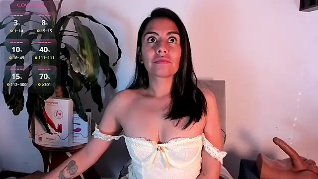 دردشة im_amber الجنسية المباشرة