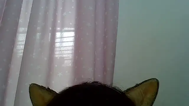 Chat XXX ao vivo de SkinnyKitten
