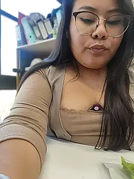 Namiibel's Live XXX Chat
