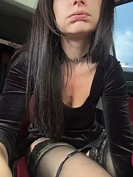 AnnaMaria- Live XXX-Chat