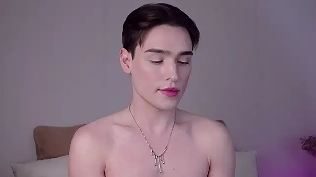 RobbyCharming live XXX chat