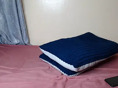 salliee_ লাইভ XXX চ্যাট