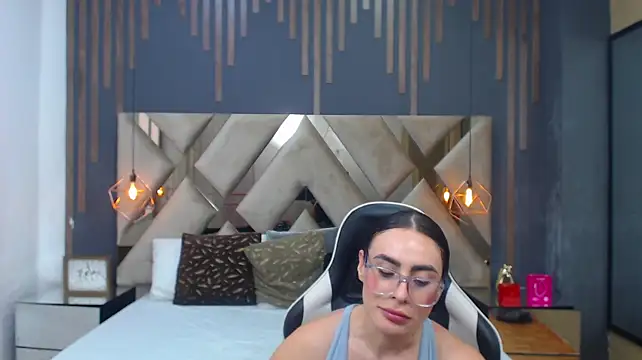 MartinaaFitn Live XXX chat