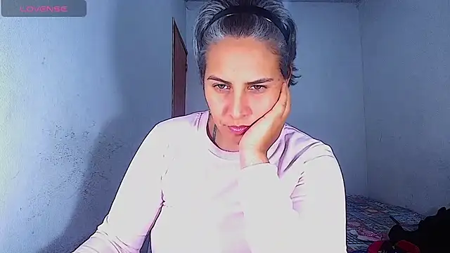 Chat XXX Live Yessi_rousse