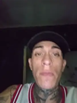 Show modela delagueto1 na web-kameri