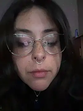 Mizztikaa Chat XXX live