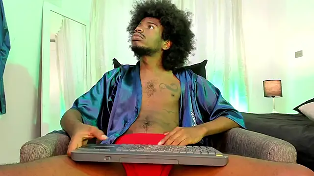 Chat XXX ao vivo de AllexJacob