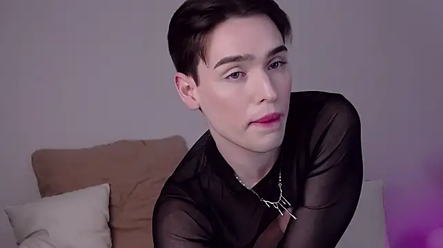 RobbyCharming's Live XXX Chat
