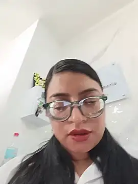 SOFI__10 Live XXX-chat