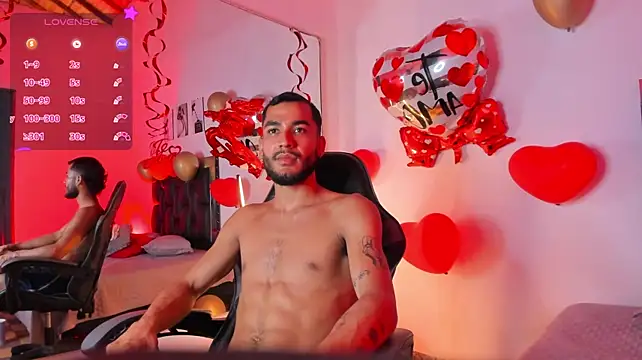 maxpower830 Live XXX Chat