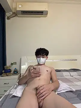 llkiki live XXX chat