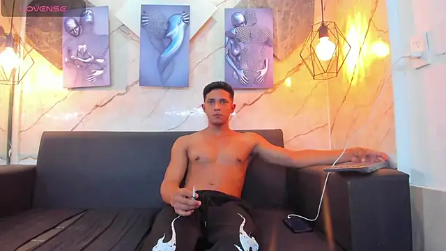 Chat XXX ao vivo de Yoel_Blessed