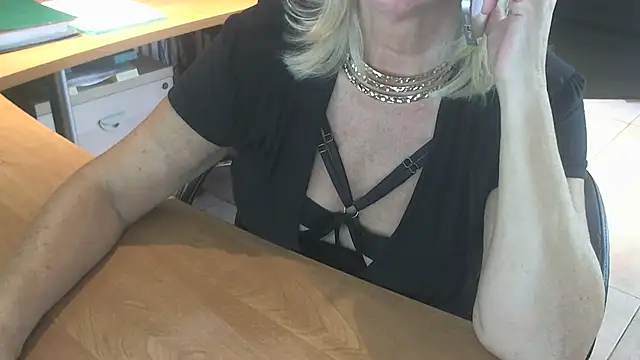Czat XXX na żywo – tammy4camfun