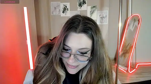 MiraTorsonn Live XXX chat