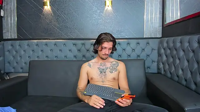 Lewis_rice1 Chat XXX in diretta