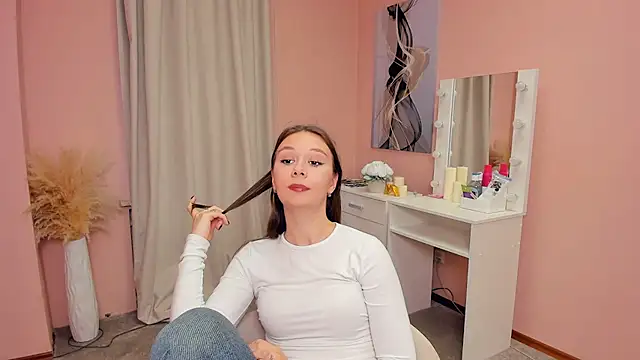 BritanyShadding's Live XXX Chat