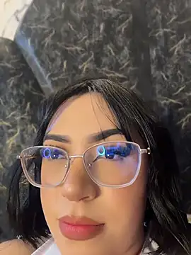 nicole-cooper Chat XXX live