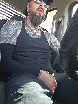 Beardedtattood লাইভ XXX চ্যাট