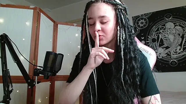 Mysterious_Toy – Live XXX-chat