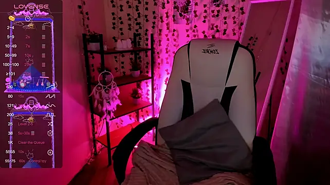 Онлайн чат XXX AnyaTaylor_