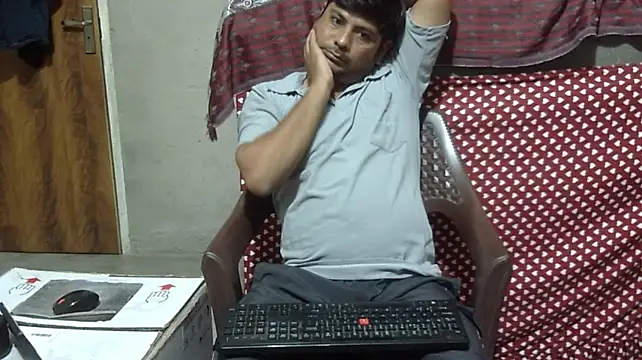 Av1994's Live XXX Chat