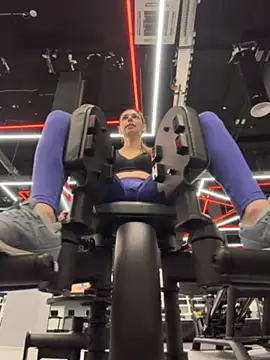 XXX chat uživo modela AmelieCrystal