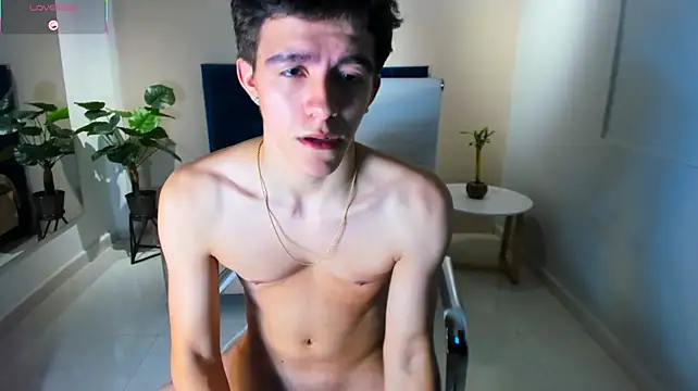 Austinbolt Chat XXX live