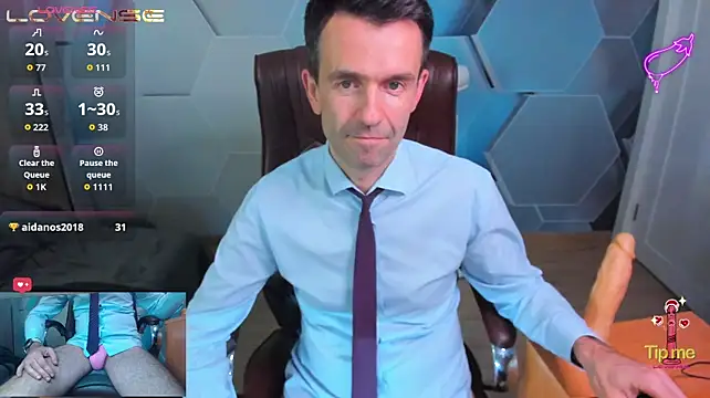 Онлайн чат XXX SteveTiger