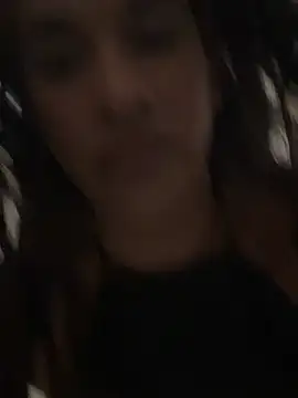 Sweet_vicky_hot Adlı Modelin Canlı XXX Sohbeti