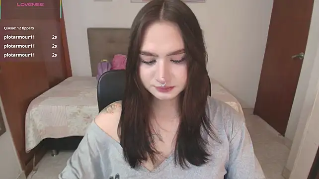 Chatroom XXX en direct de Miley_Baker