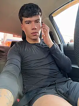צ'אט XXX בשידור חי של Logan_smith1