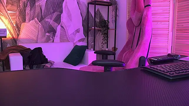 Živý XXX chat DamnWitchh