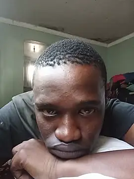 African_gent_45 Show in webcam