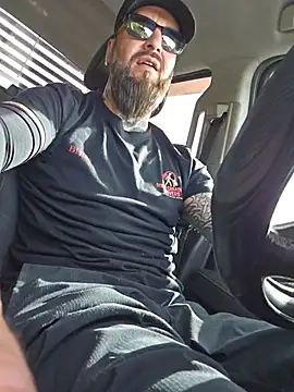 Beardedtattood – webcam-show