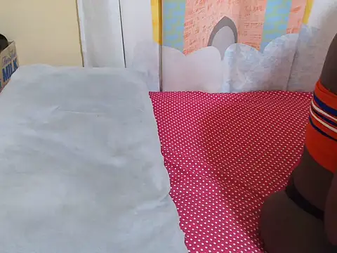 XXX chat uživo modela zeina_gen