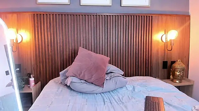 Živý XXX chat butterflydoll_