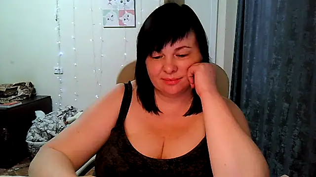 Chat XXX Live EmilyaLooo