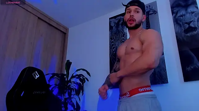 Chatroom XXX en direct de Santos_ramirez1