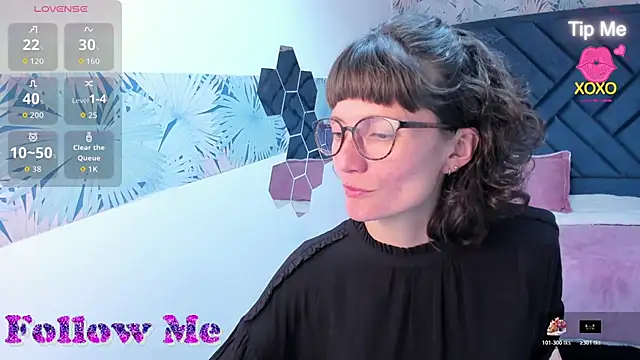 Valery_More__'s Live XXX Chat