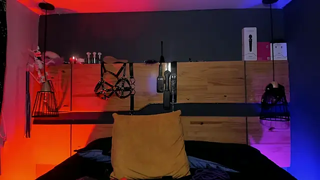 Chloe_Killua élő XXX-chatje