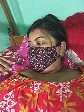 priya_bindass Webcam-Show