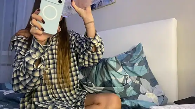 Chat +18 de PrincesSsLilu ao vivo