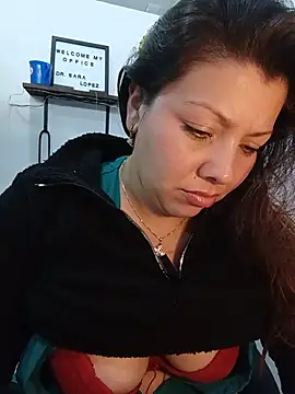 SARA_21- Chat XXX live