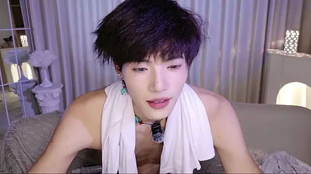 RenZeng Chat XXX live