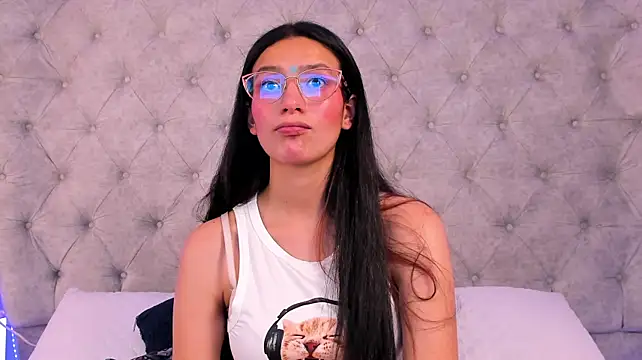 dafne_bss লাইভ XXX চ্যাট