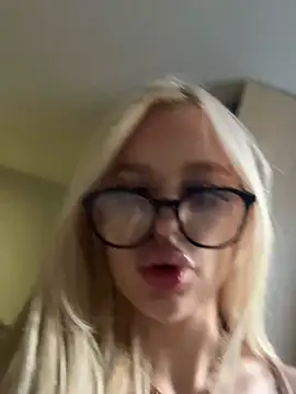 Steffi_Snowbunny's Live XXX Chat