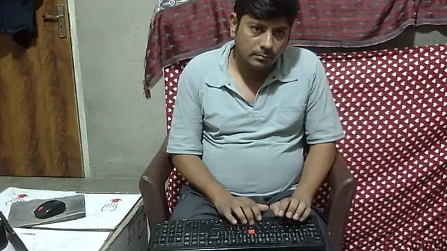 Av1994 লাইভ XXX চ্যাট