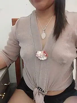 Kelly-sex69's Live XXX Chat