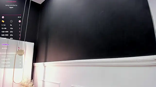 Živý XXX chat megann_hilton
