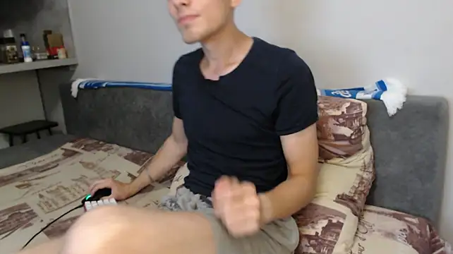 Student_Oliver Live XXX-Chat